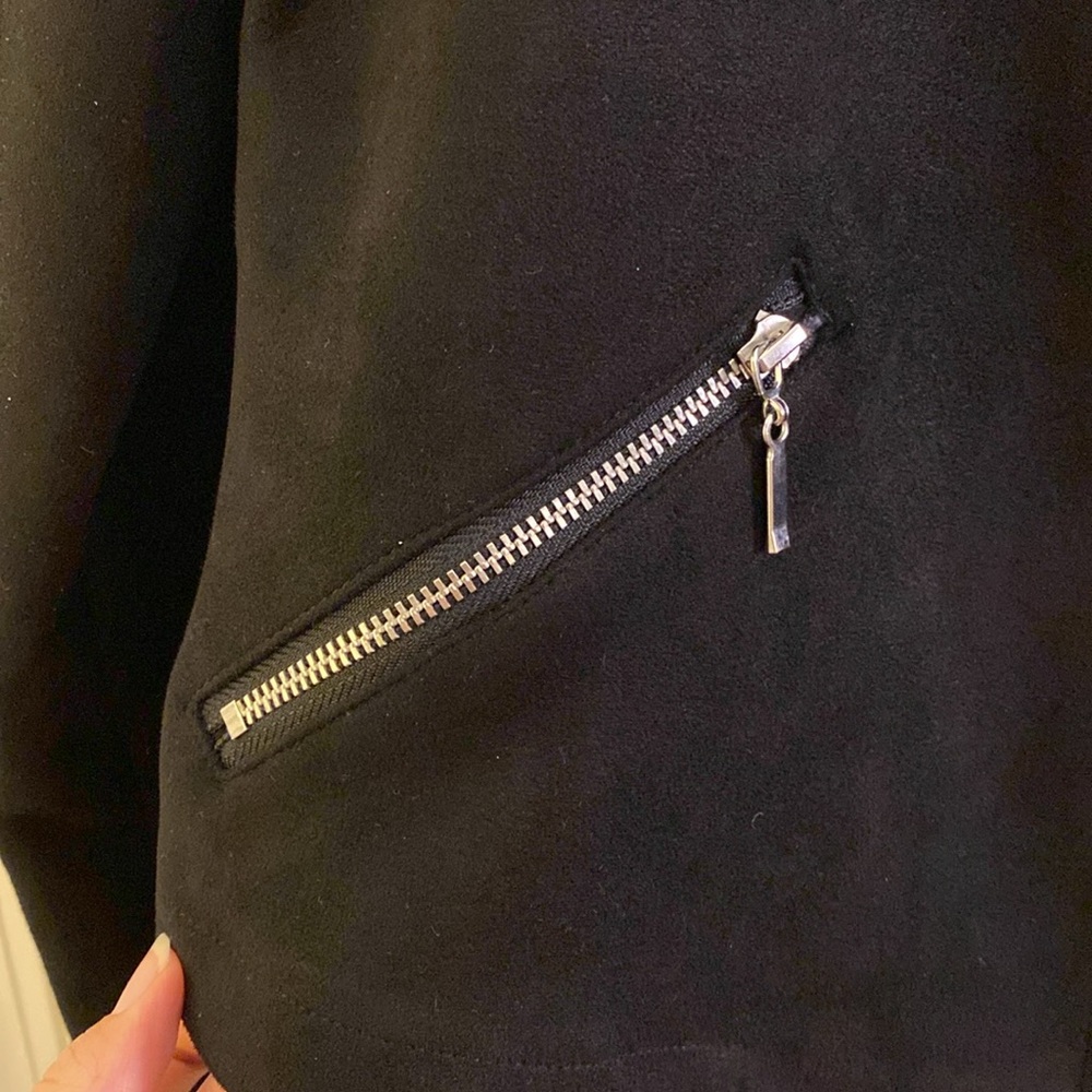 89th + Madison Light Cropped Jacket - image 3